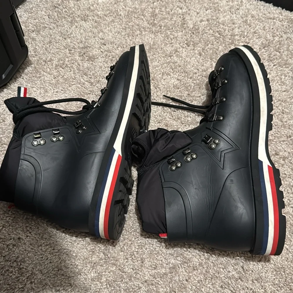 Moncler ULTRALIGHT Rubber Boots Size 44 (10.5-11) - Picture 6 of 9